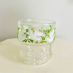 Vintage 1970s Peace and Dove Glass Cup
